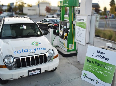 Solazyme-Propel-SolaDiesel-B20-Retail-Pump-450x334
